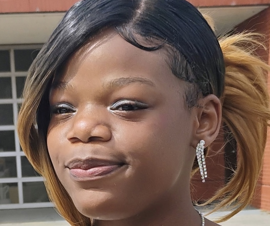 Destyni Sutton photo